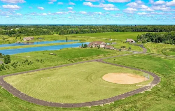 $125,000 | 35747 Oxford Avenue, Center City, MN 55012