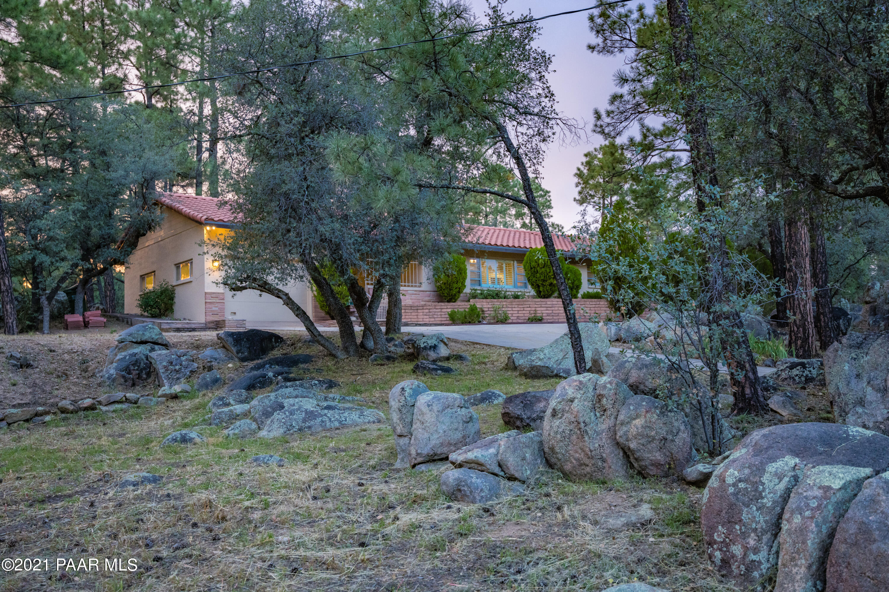 901 Norris Road Prescott, AZ 86305 - Photo 6 of 34 Front of Home