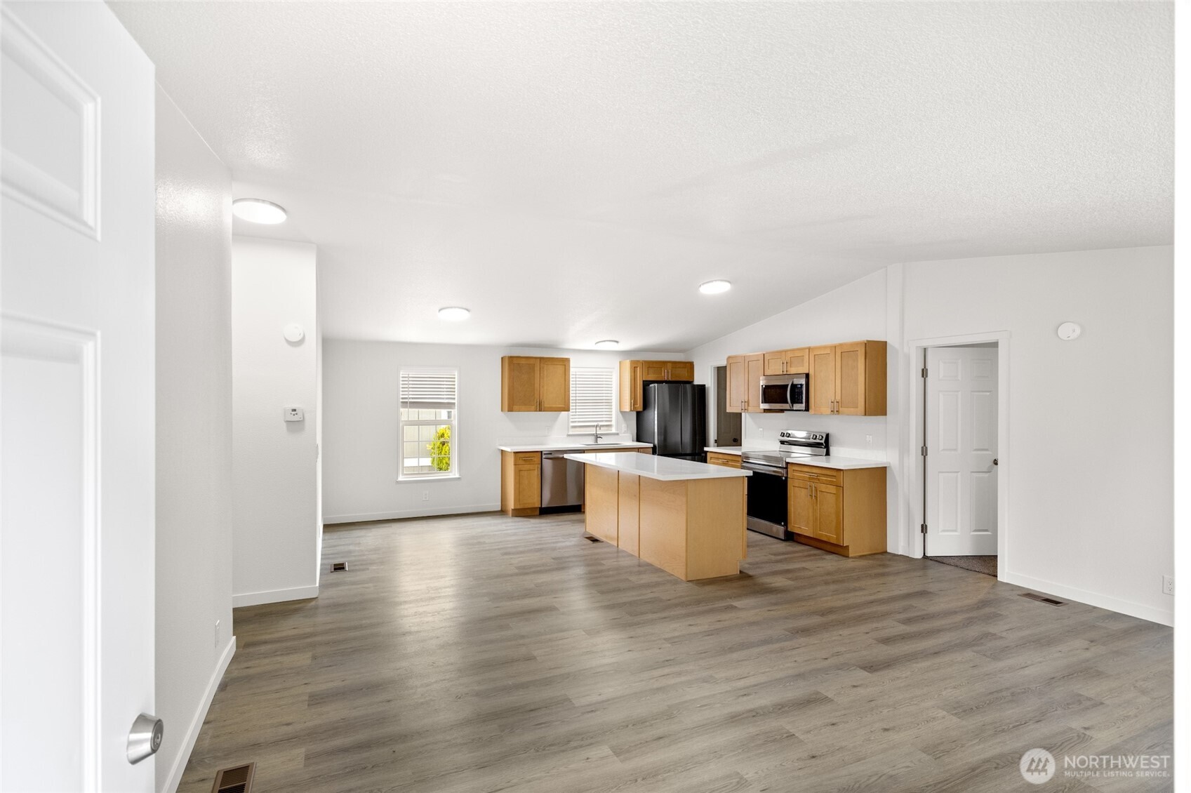 10324 Delphi Road Southwest, Unit 15 Olympia, WA 98512 - Photo 3 of 22