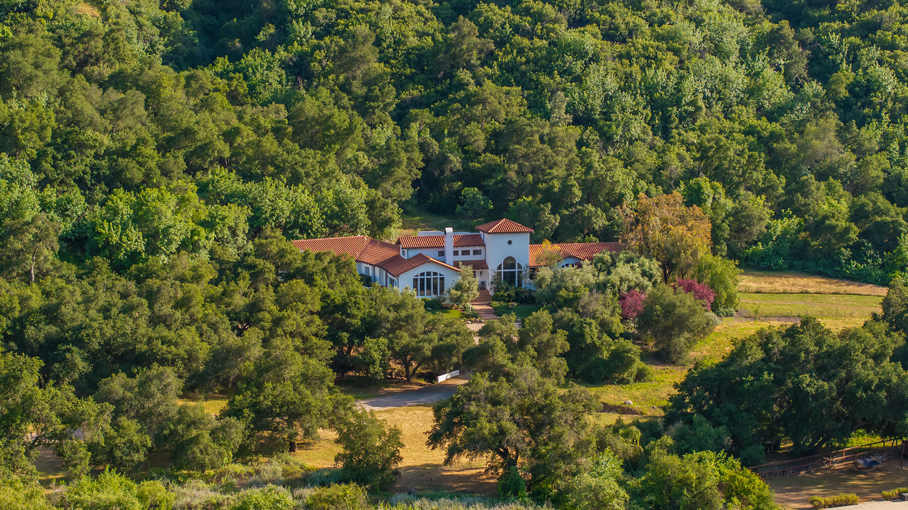 5180 Reeves Road Ojai, CA 93023 - Photo 4 of 44 DS8C_5180 Reeves_013