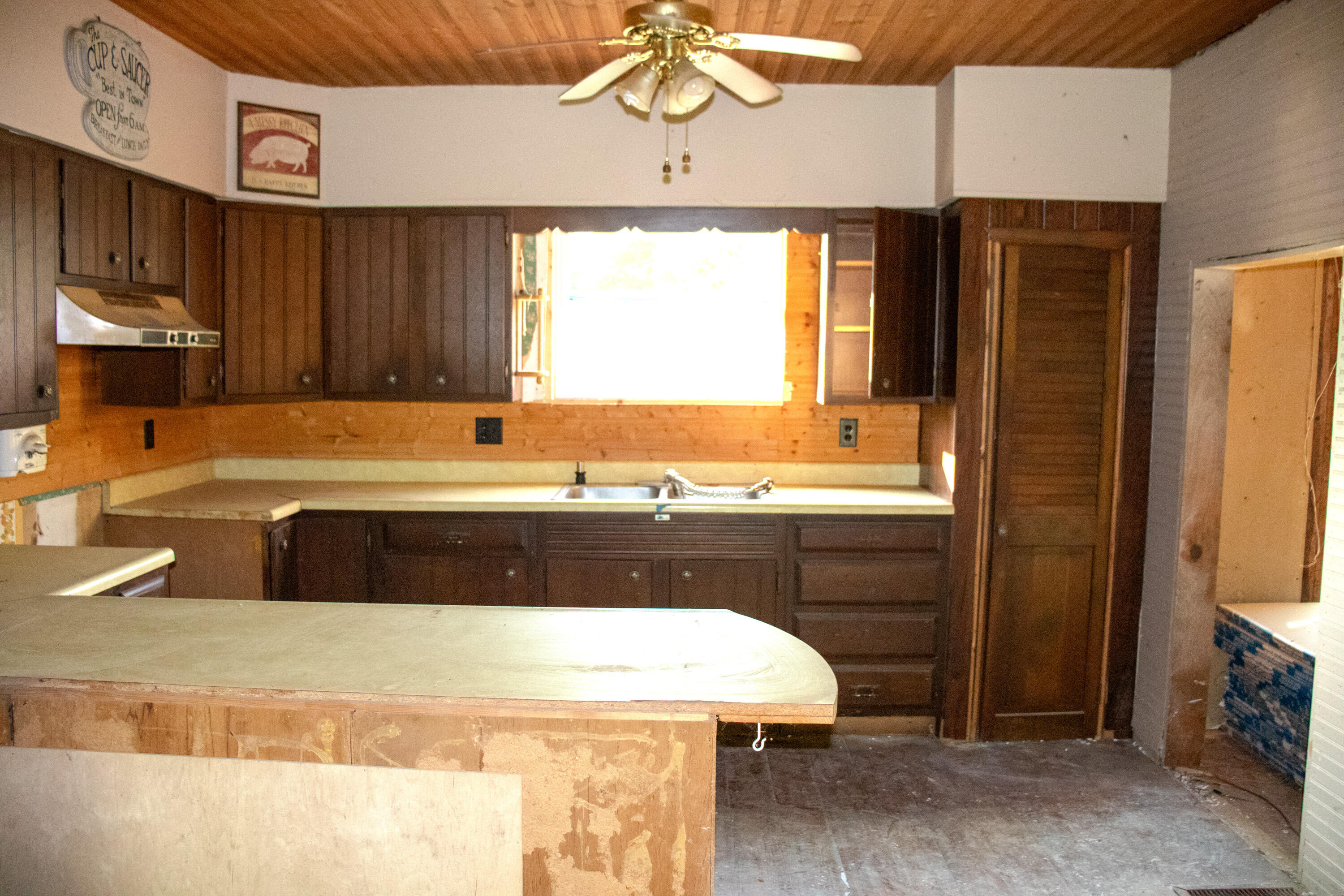16 Gerry Road Sherman, ME 04776 - Photo 22 of 61 21 - Kitchen