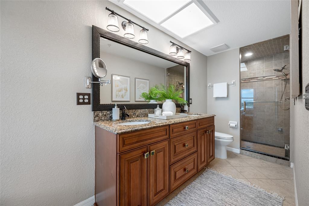 8575 Sunset Court Treasure Island, FL 33706 - Photo 29 of 45