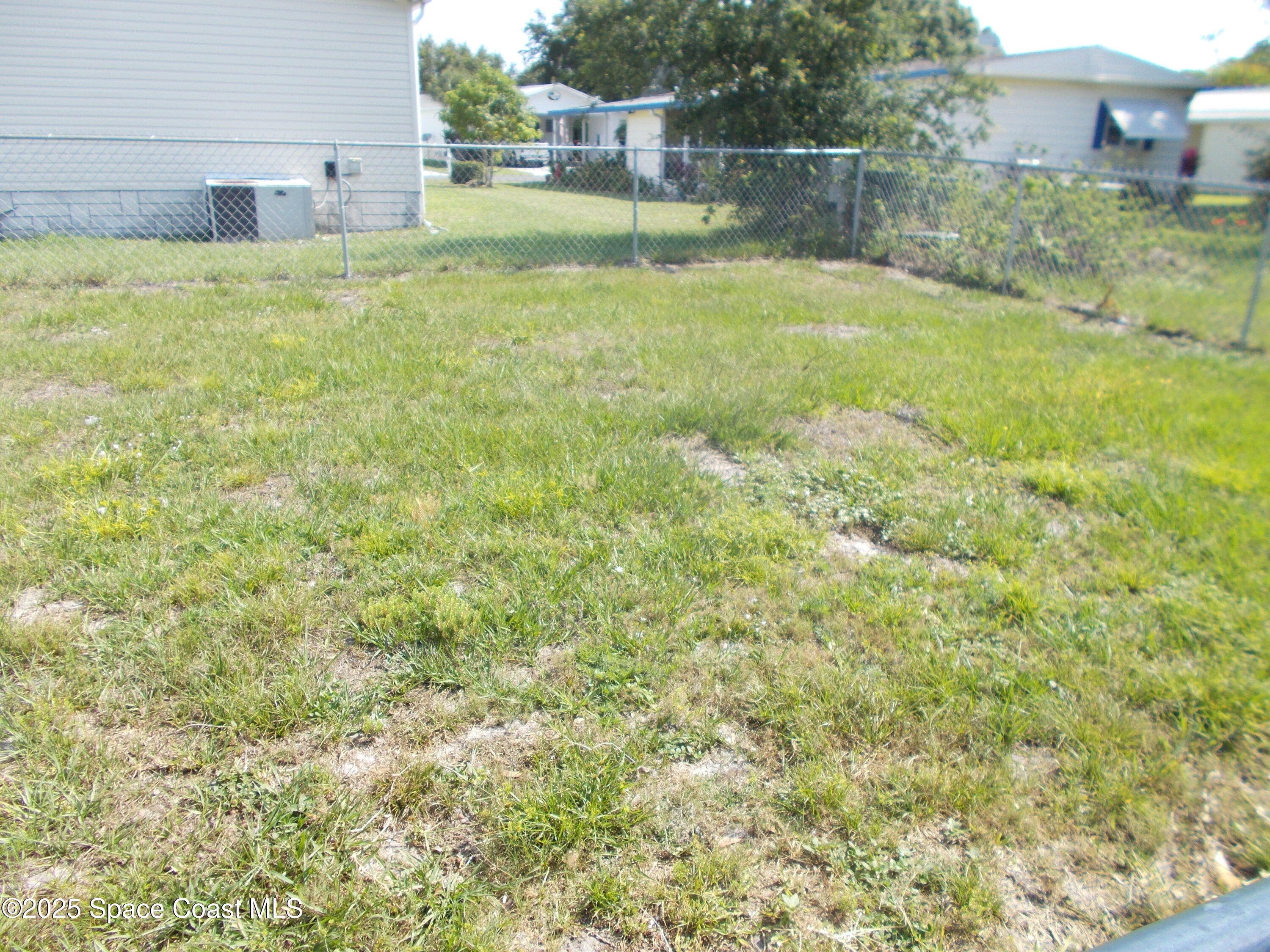 906 Spruce Street Sebastian, FL 32976 - Photo 21 of 26 a view of a backyard