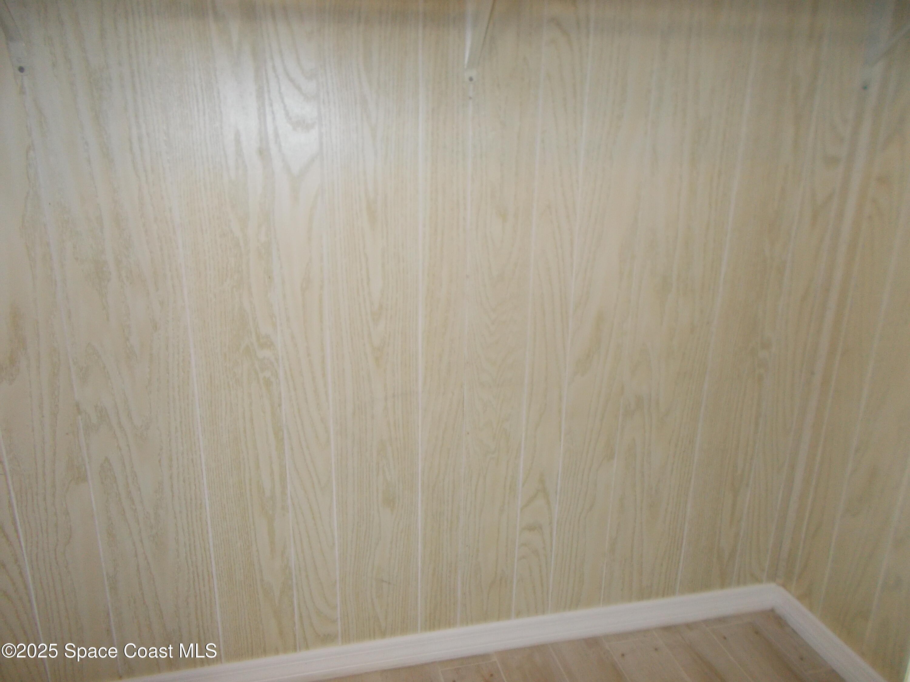 906 Spruce Street Sebastian, FL 32976 - Photo 6 of 26 a view of a small shower