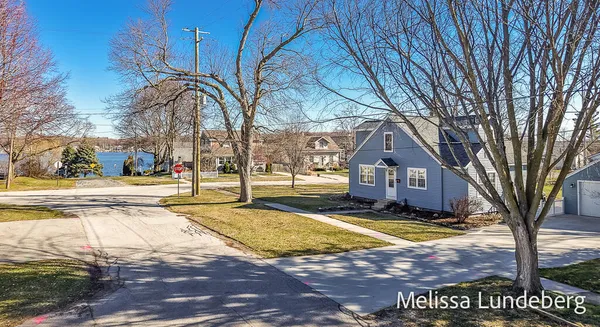 $499,000 | 220 Barber Street, Spring Lake, MI 49456