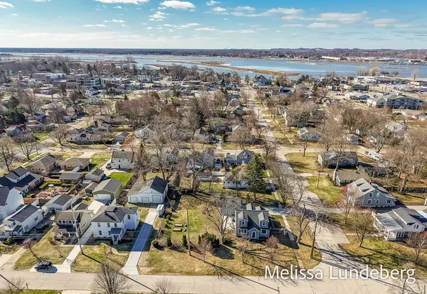 $499,000 | 220 Barber Street, Spring Lake, MI 49456