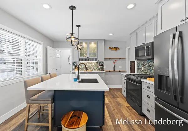 $499,000 | 220 Barber Street, Spring Lake, MI 49456