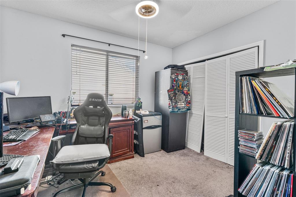 1381 Shelter Rock Road Orlando, FL 32835 - Photo 28 of 42