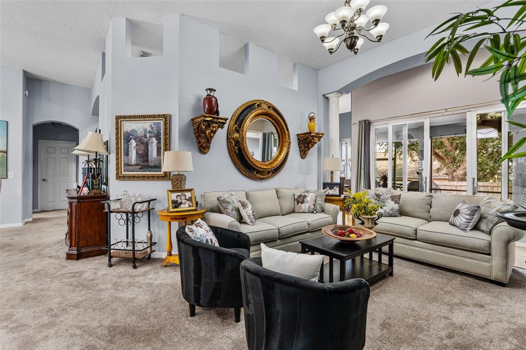 1381 Shelter Rock Road Orlando, FL 32835 - Photo 5 of 42