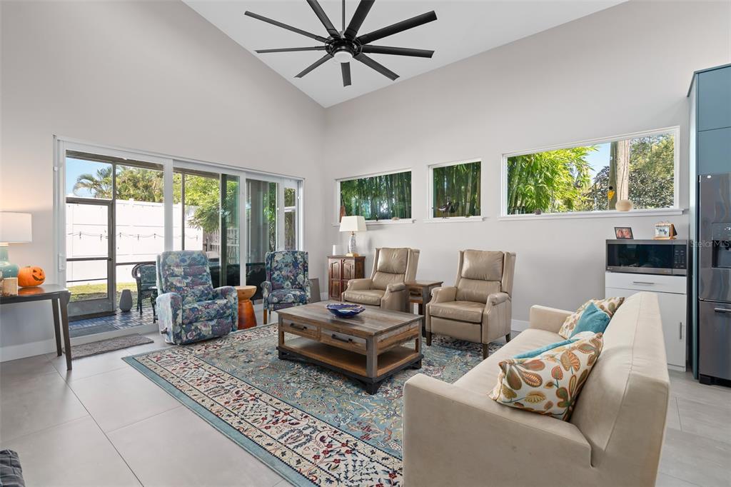 2603 Shannon Road Orlando, FL 32806 - Photo 12 of 24