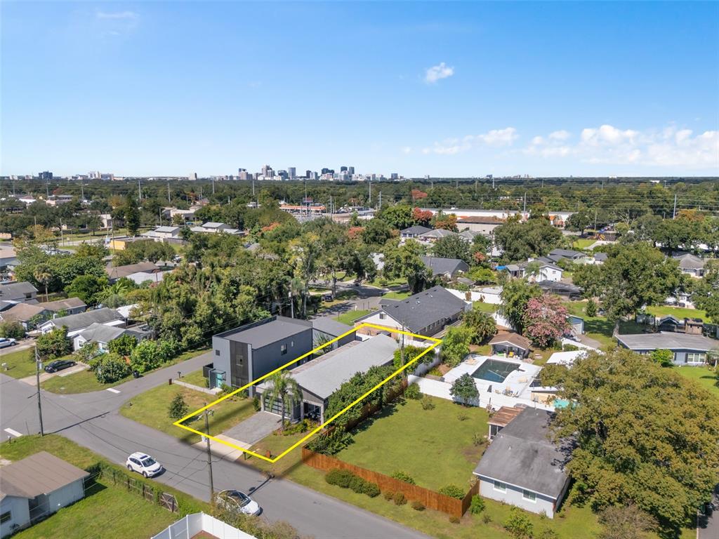 2603 Shannon Road Orlando, FL 32806 - Photo 3 of 24