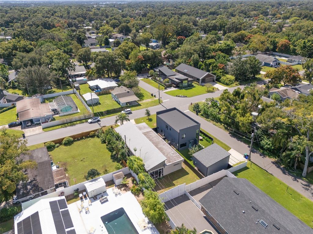 2603 Shannon Road Orlando, FL 32806 - Photo 4 of 24