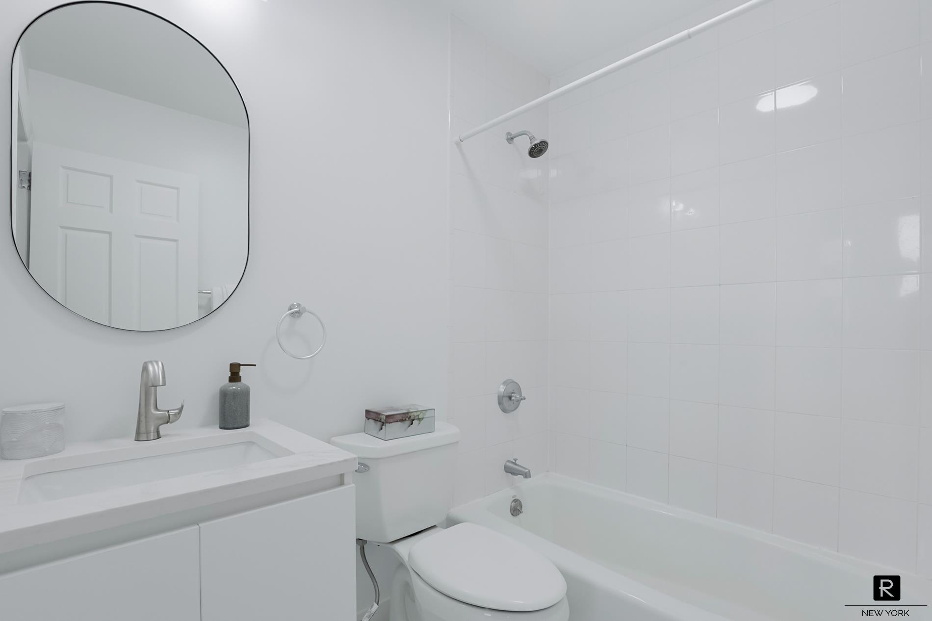 407 East 12th Street, Unit PH4FSW Manhattan, NY 10009 - Photo 10 of 15