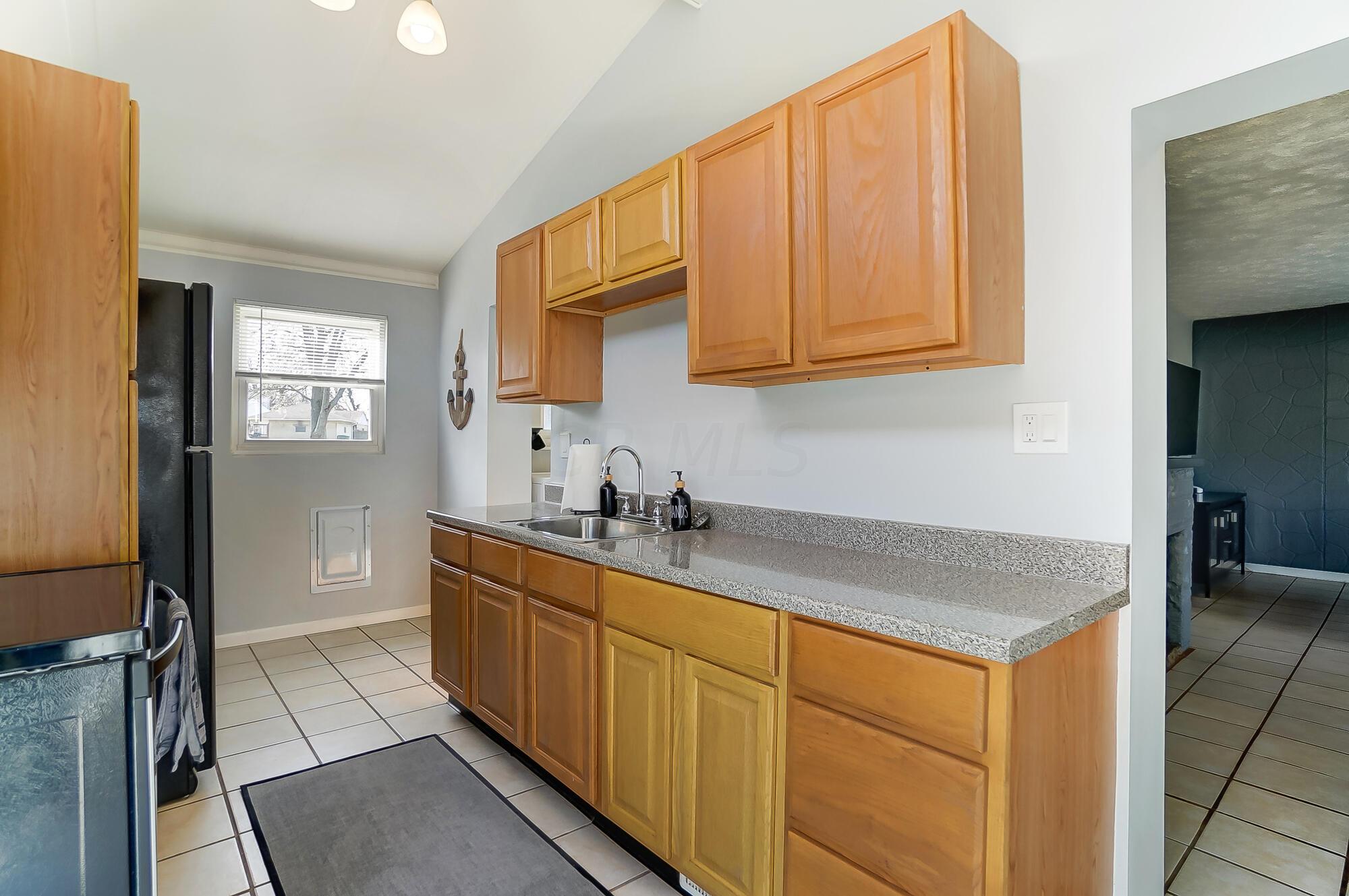 1265 Moler Road Columbus, OH 43207 - Photo 17 of 51 017_1265 Moler Rd