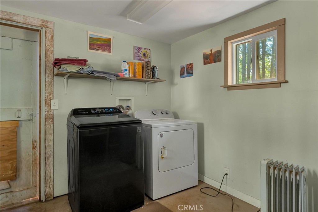 4715 Cody Lane Forest Ranch, CA 95942 - Photo 31 of 75 Laundry shed