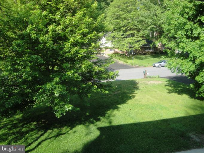 2829 Foxhound Road Ellicott City, MD 21042 - Photo 16 of 27 View