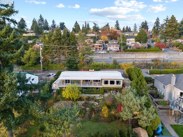 $875,000 | 6409 Southeast Evergreen Highway, Vancouver, WA 98661