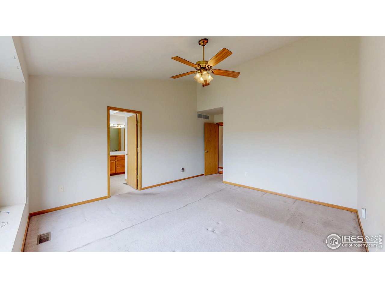 1200 Black Hawk Road Eaton, CO 80615 - Photo 19 of 34 15X14 Master