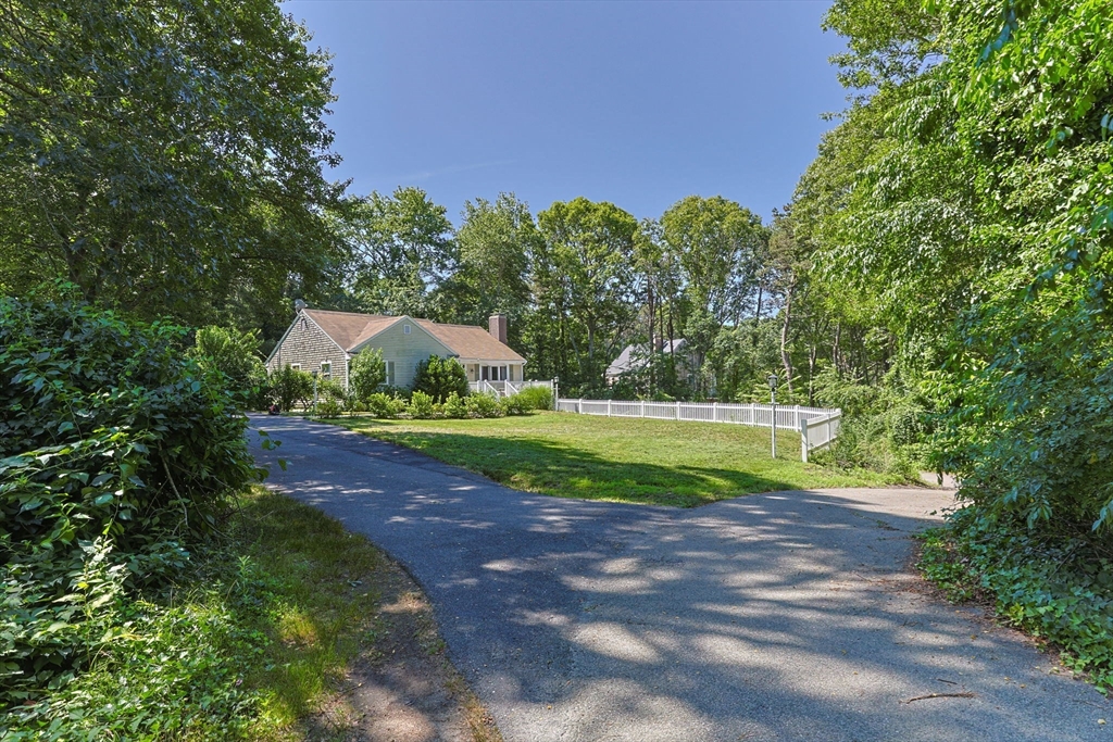 7 Openfield Road Dennis, MA 02660 - Photo 3 of 41