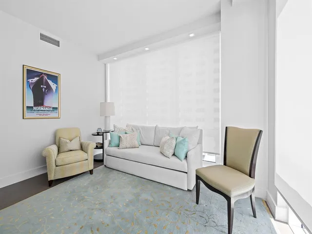 $3,500,000 | 353 Sunset Drive, Unit PH02, Fort Lauderdale, FL 33301