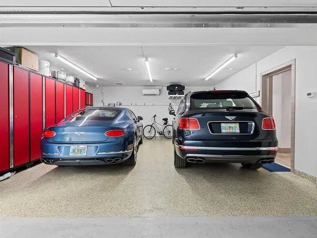 $3,500,000 | 353 Sunset Drive, Unit PH02, Fort Lauderdale, FL 33301