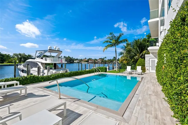 $3,500,000 | 353 Sunset Drive, Unit PH02, Fort Lauderdale, FL 33301