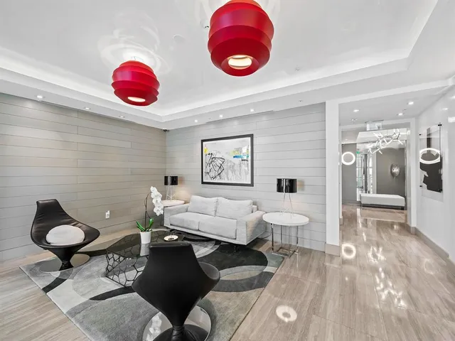 $3,500,000 | 353 Sunset Drive, Unit PH02, Fort Lauderdale, FL 33301