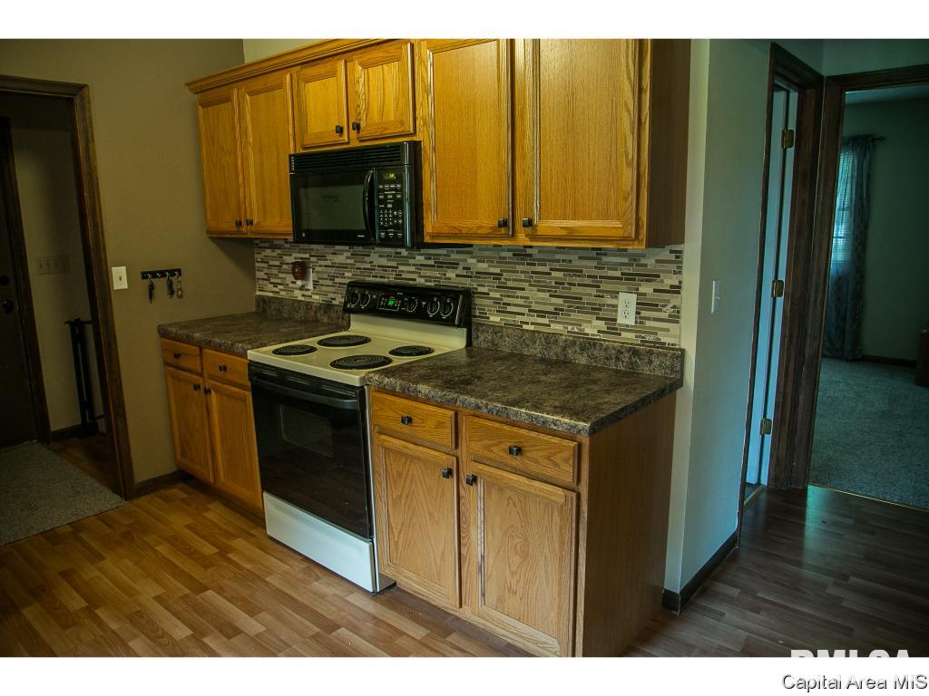9 Florence Road Rochester, IL 62563 - Photo 11 of 27