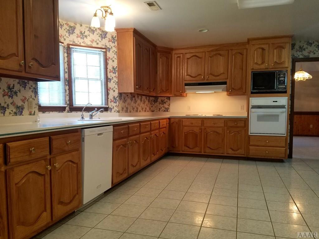 136 Dances Bay Road Elizabeth City, NC 27909 - Photo 7 of 24 Gallery Image 7