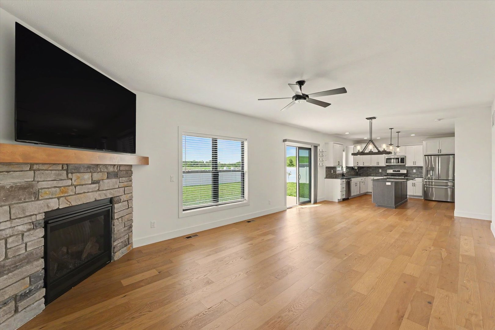 301 Sutton Street Savoy, IL 61874 - Photo 14 of 68