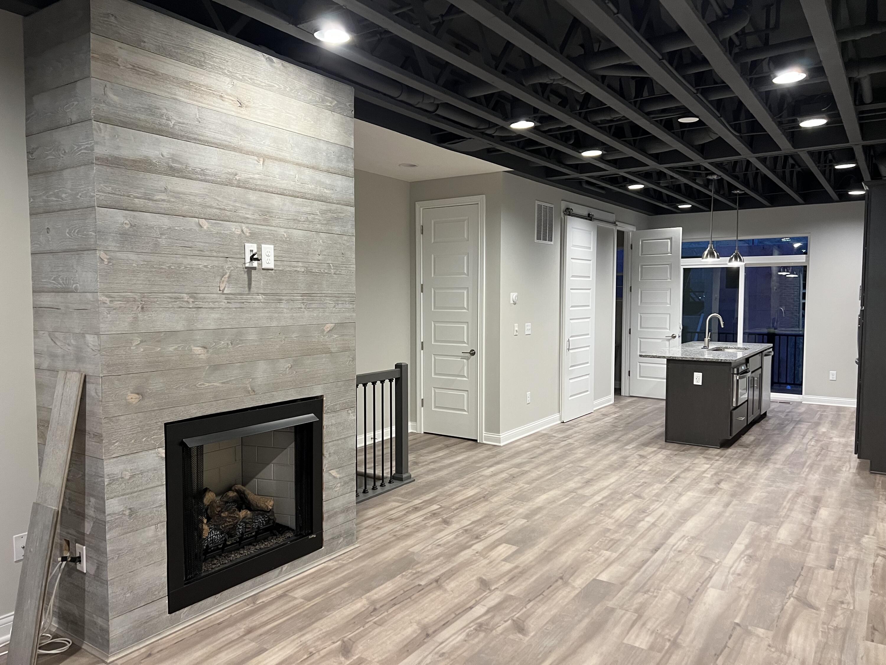 4 North Center Street Springfield, OH 45502 - Photo 5 of 14 Gallery Image 5