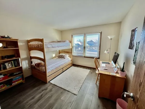 $3,100 | 1776 Alan Deatherage Drive, Bolingbrook, IL 60490