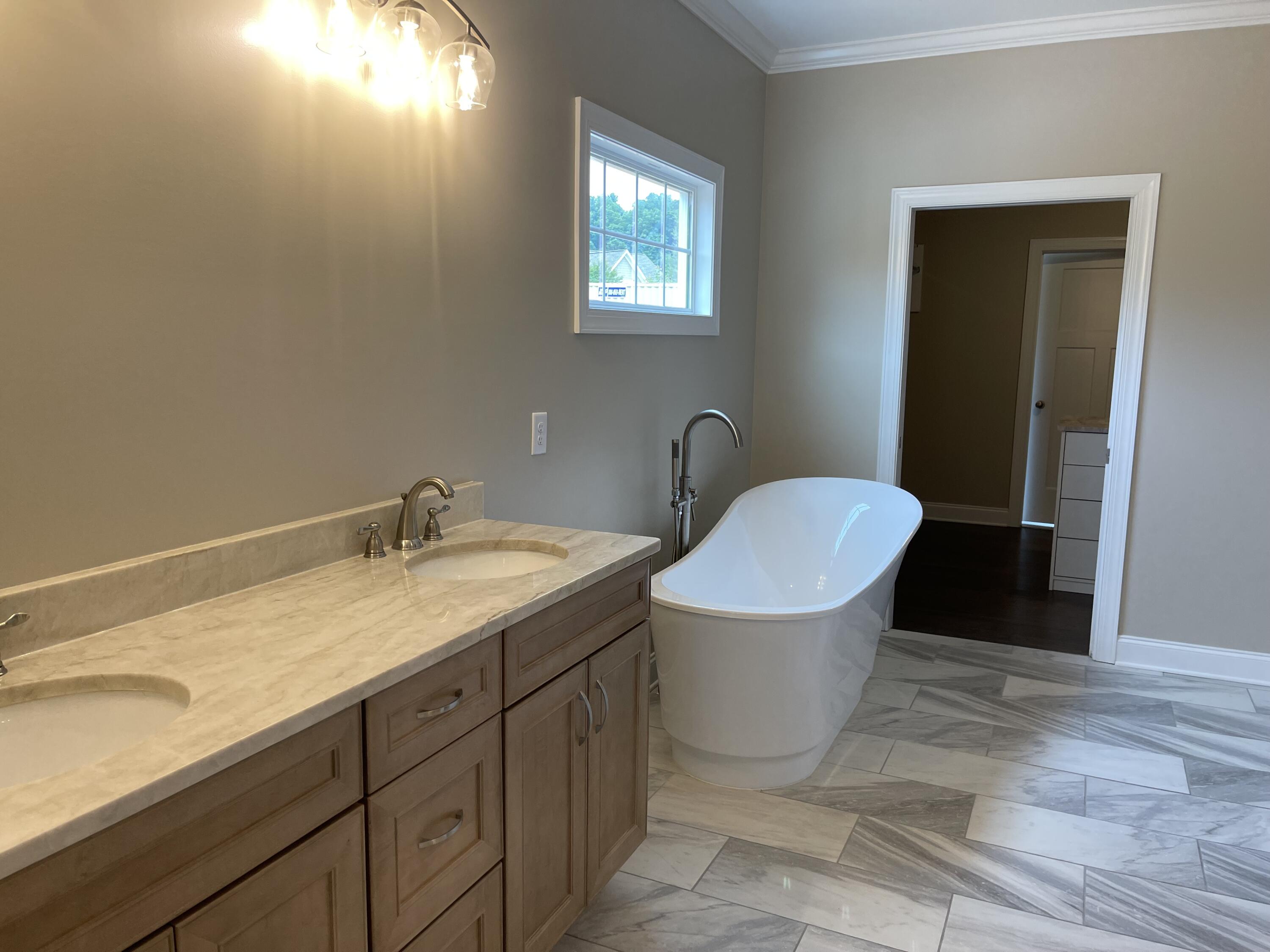 185 Quail Ridge Way Jonesborough, TN 37659 - Photo 9 of 24 IMG_2311