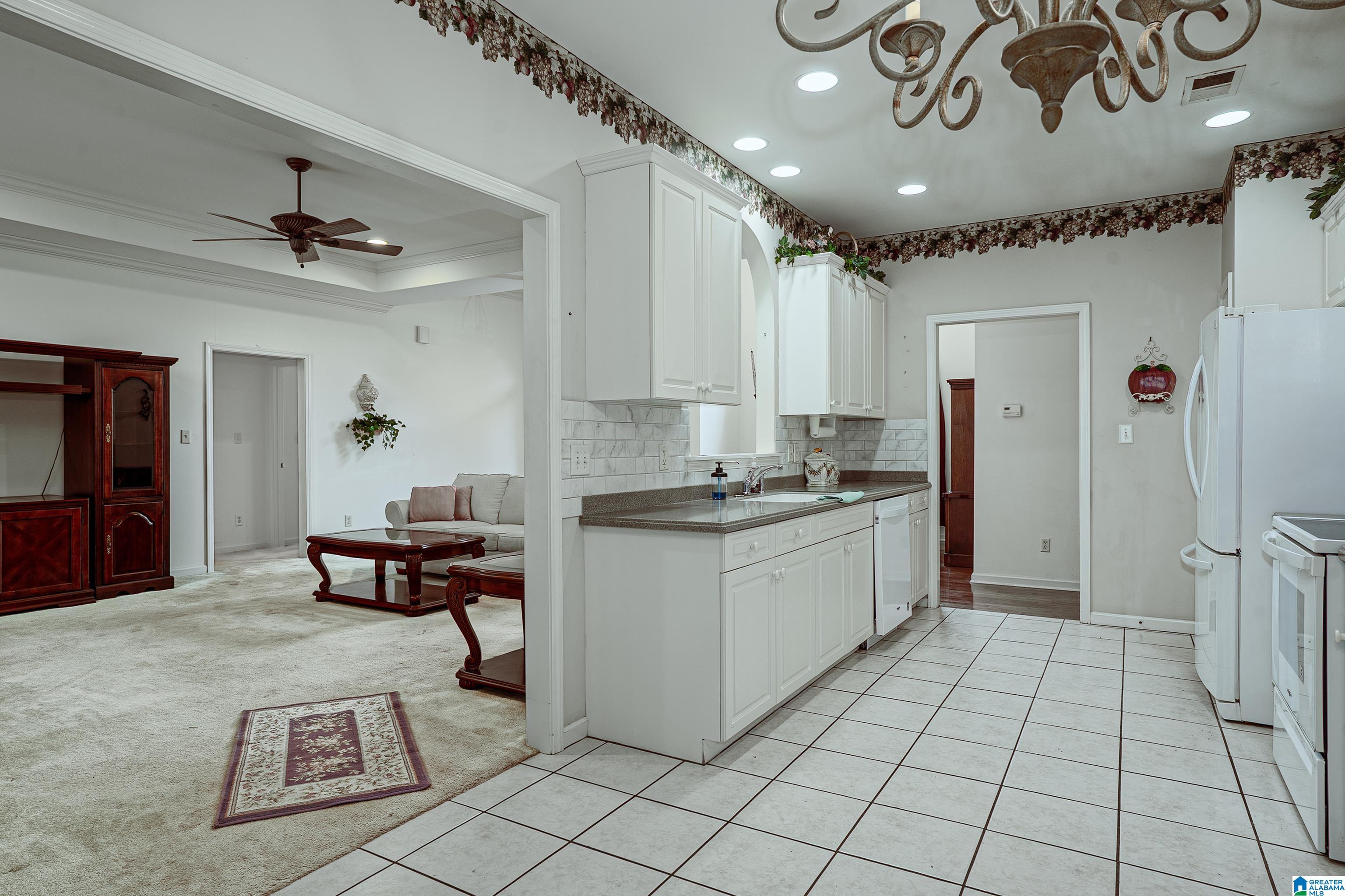 879 Brookline Road Gardendale, AL 35071 - Photo 15 of 36