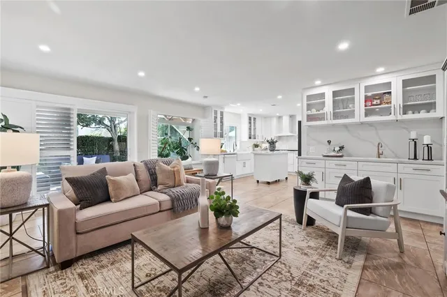 $1,490,888 | 21861 Caminito Drive, Rancho Santa Margarita, CA 92679