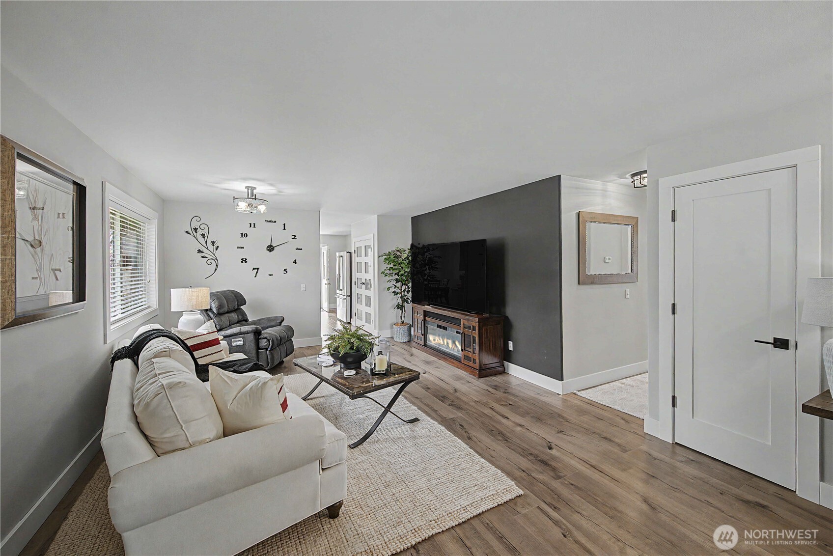 20919 Ronning Road Arlington, WA 98223 - Photo 3 of 28 a living room with furniture and a flat screen tv