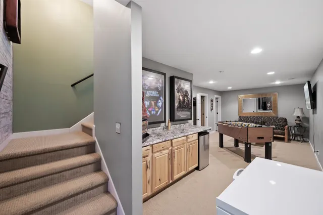 $625,000 | 38104 Everton Avenue, North Branch, MN 55056