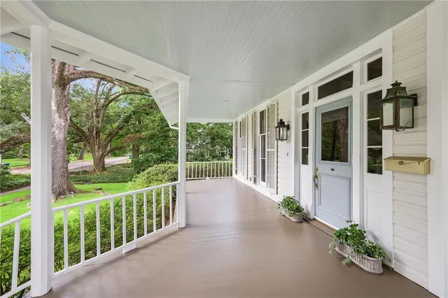 $1,900,000 | 605 South America Street, Covington, LA 70433