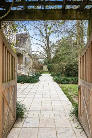 $1,900,000 | 605 South America Street, Covington, LA 70433