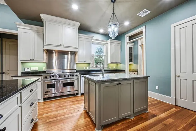 $1,900,000 | 605 South America Street, Covington, LA 70433