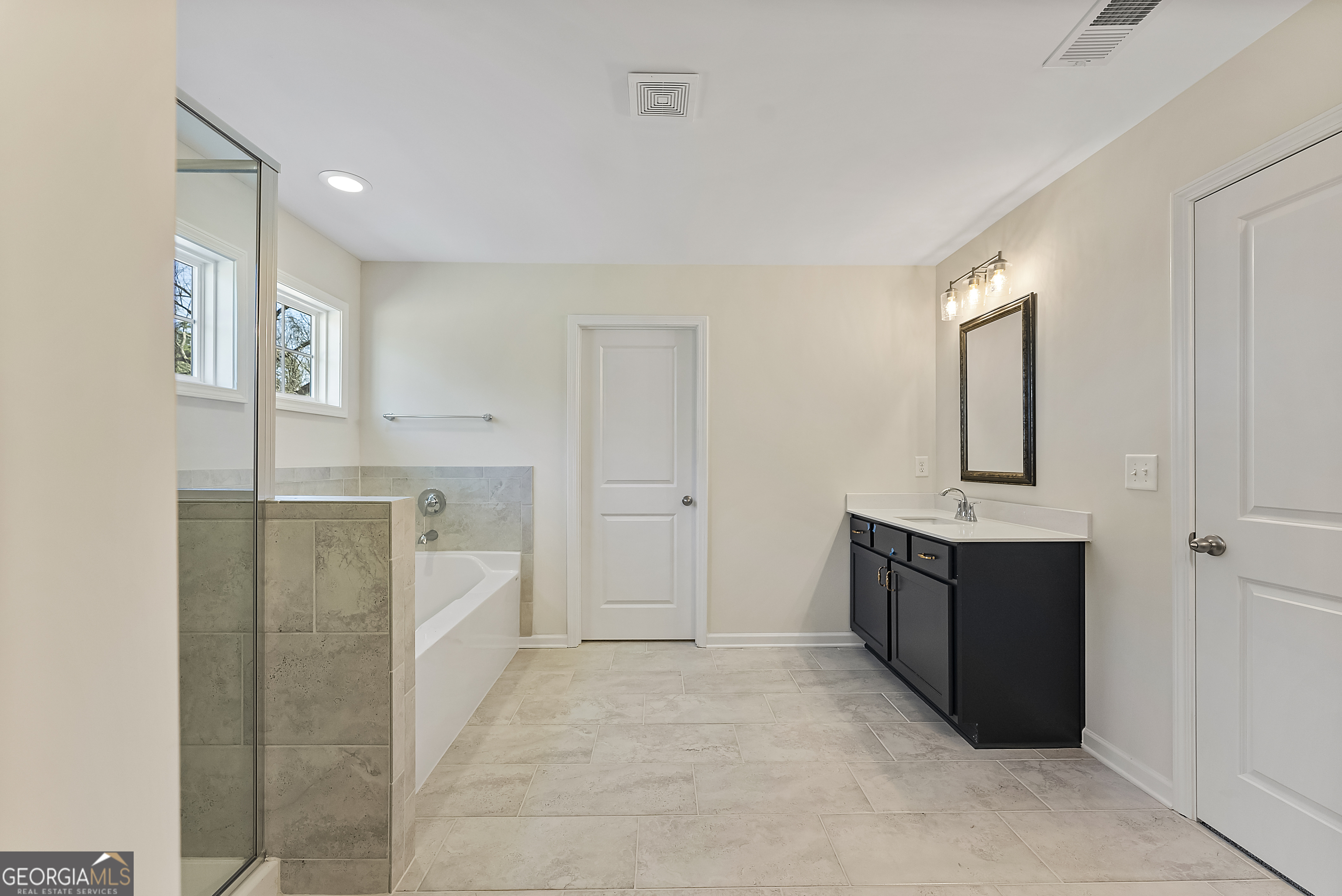515 Bohannon Road, Unit 13 Grantville, GA 30220 - Photo 26 of 40 a view of a kitchen cabinets and refrigerator