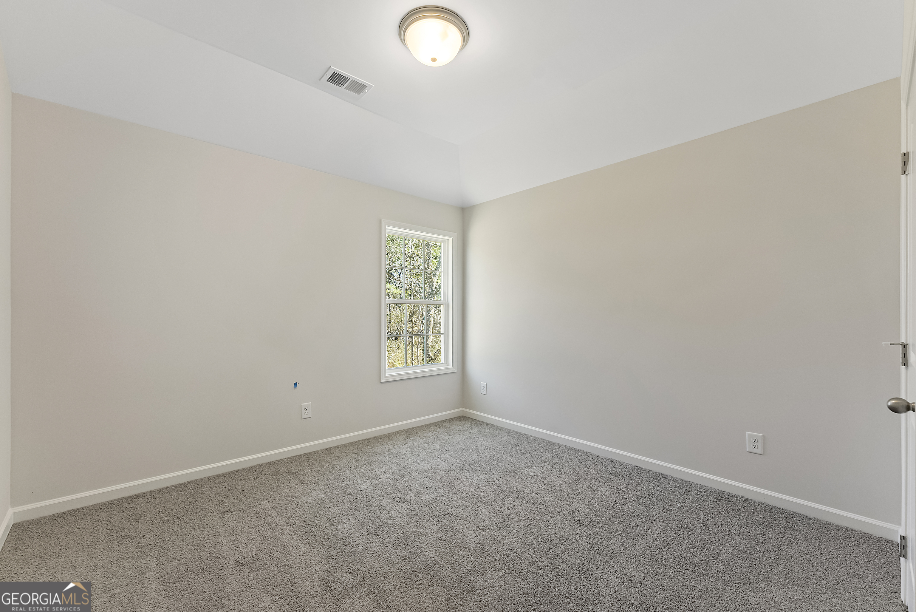 515 Bohannon Road, Unit 13 Grantville, GA 30220 - Photo 30 of 40 an empty room with windows