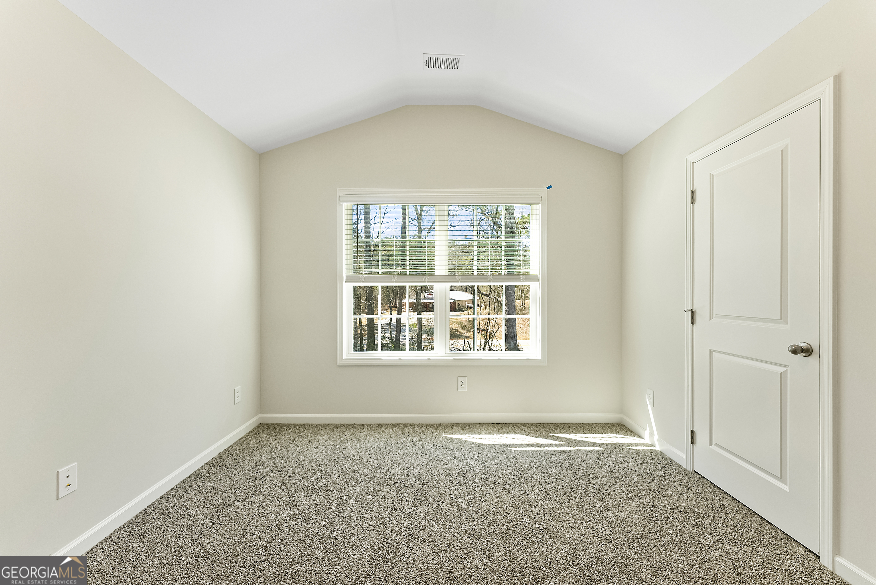 515 Bohannon Road, Unit 13 Grantville, GA 30220 - Photo 38 of 40 an empty room with a window
