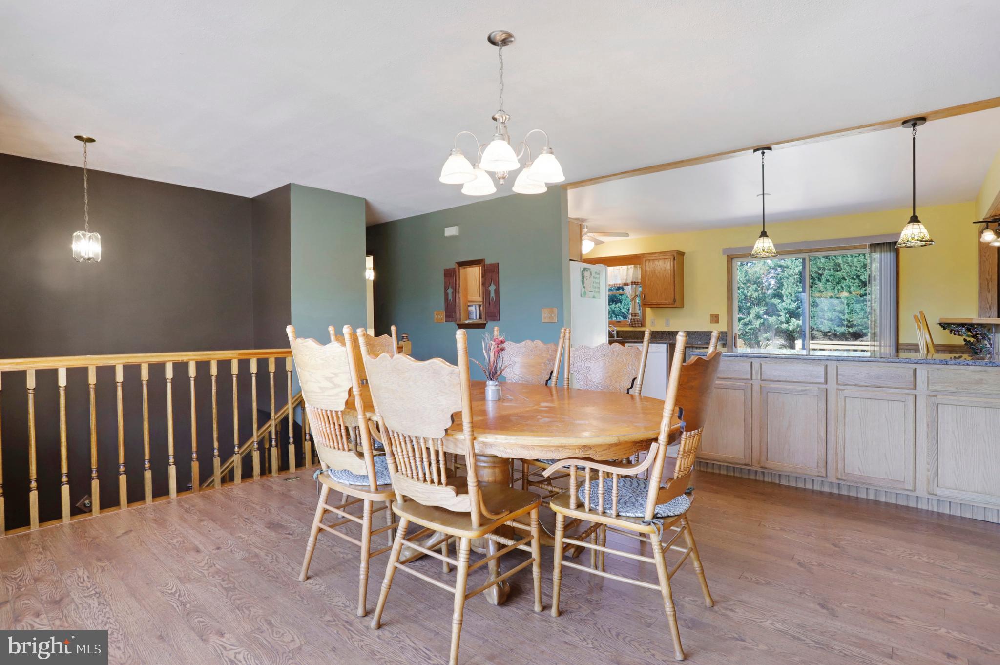 13020 Independence Road Clear Spring, MD 21722 - Photo 13 of 62 Dining room