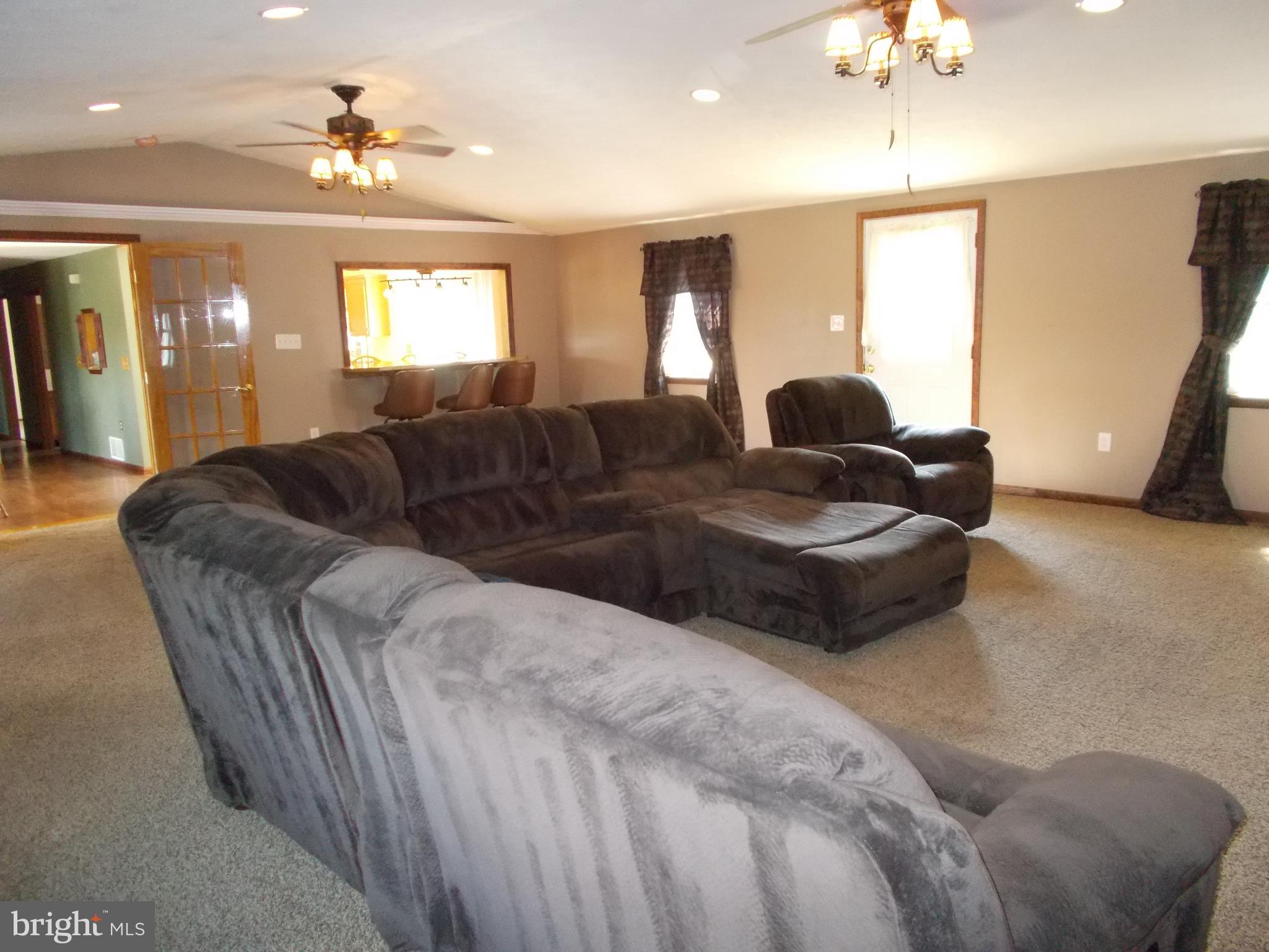 13020 Independence Road Clear Spring, MD 21722 - Photo 32 of 62 Family Room