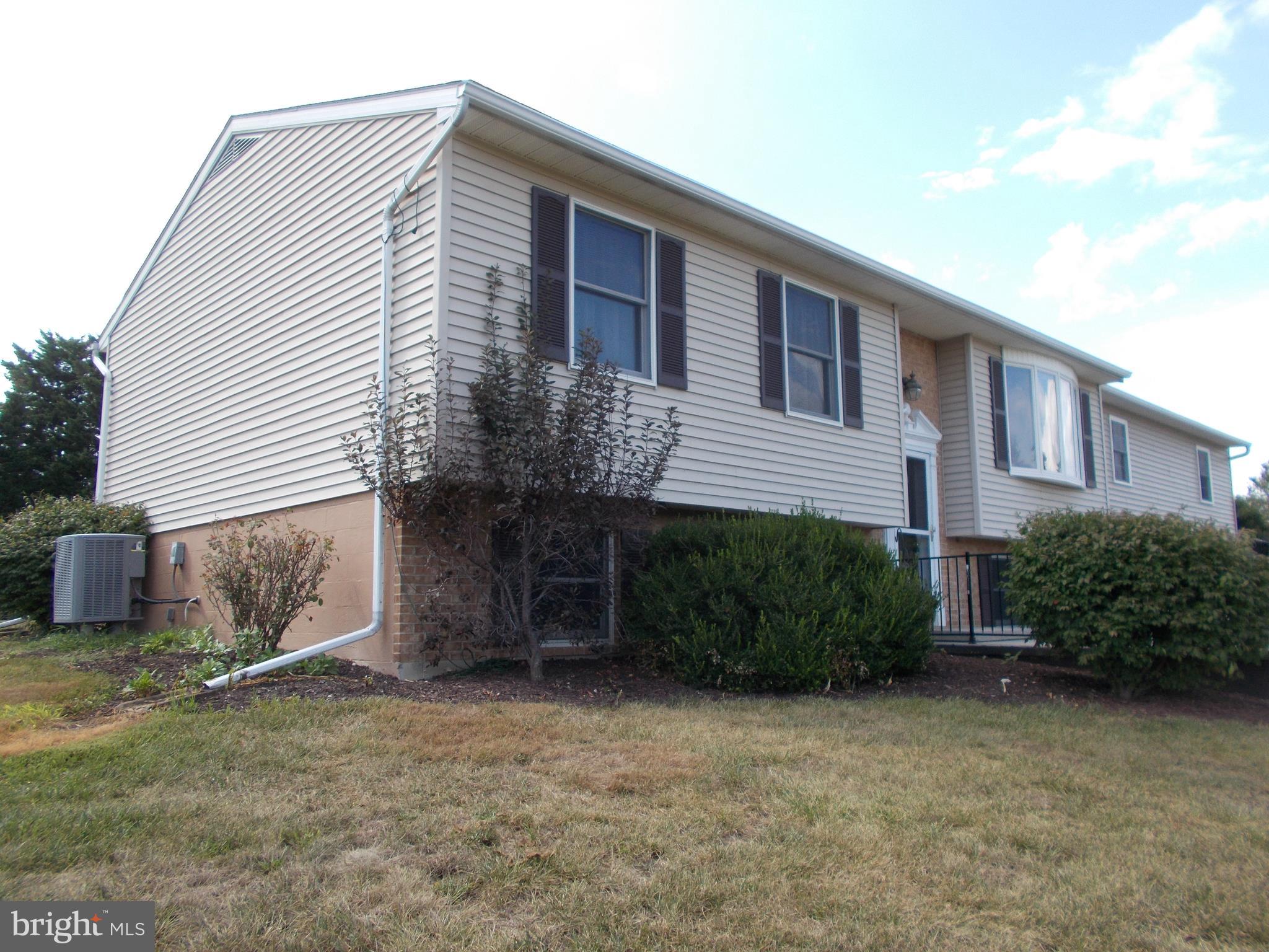 13020 Independence Road Clear Spring, MD 21722 - Photo 48 of 62 Side and Front view