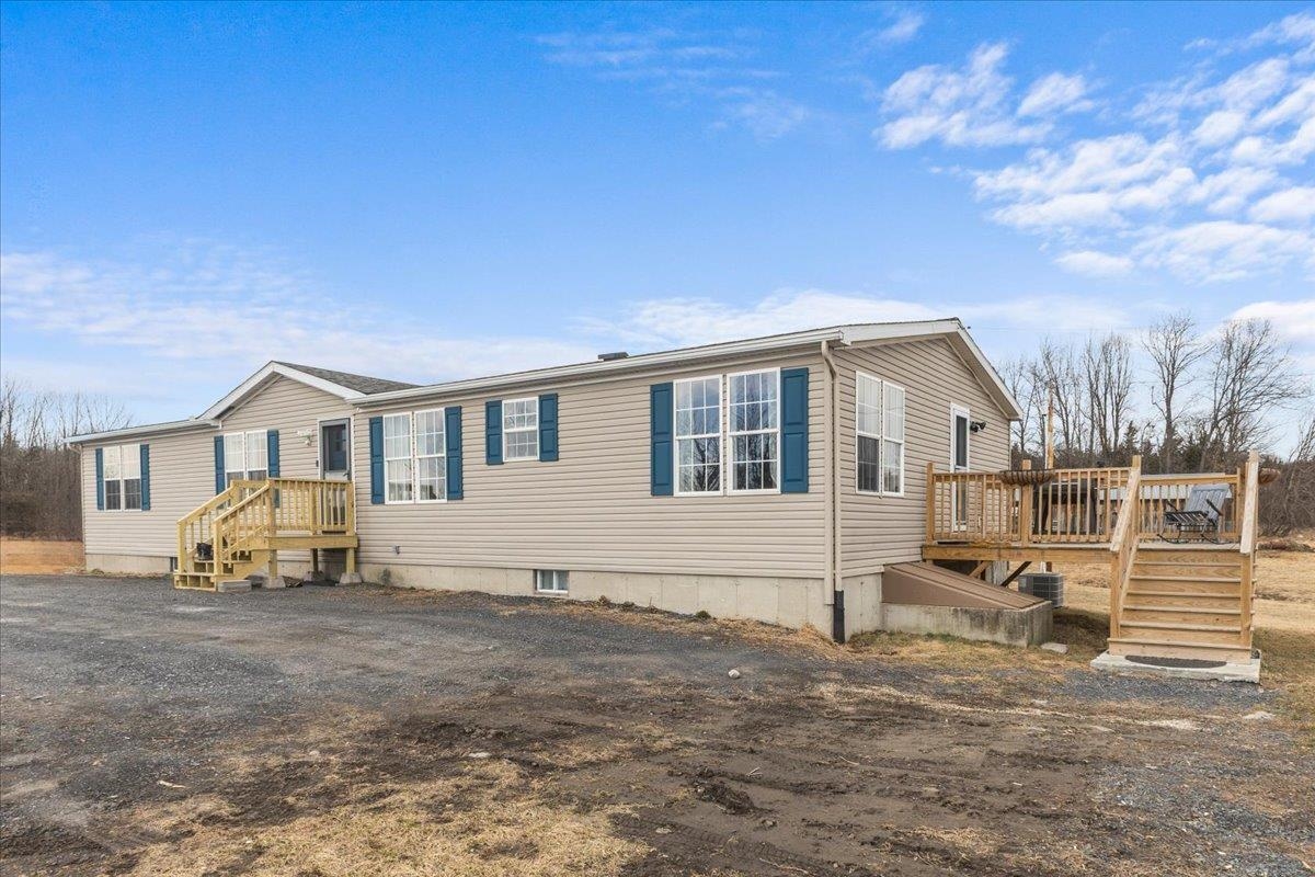 145 Summit Road Alburgh, VT 05440 - Photo 2 of 42