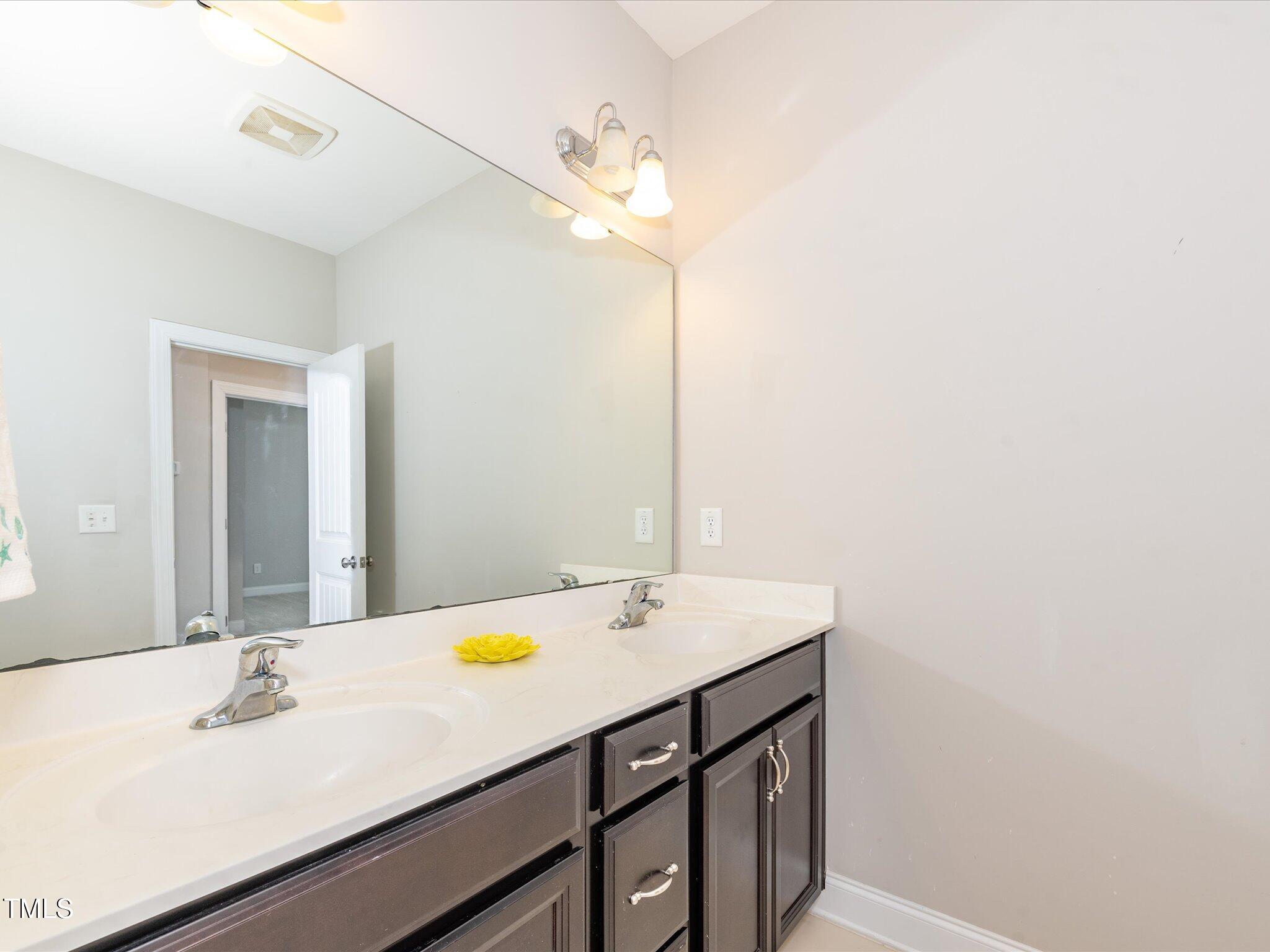 149 Wards Ridge Drive Cary, NC 27513 - Photo 28 of 33 29-DSC_0194