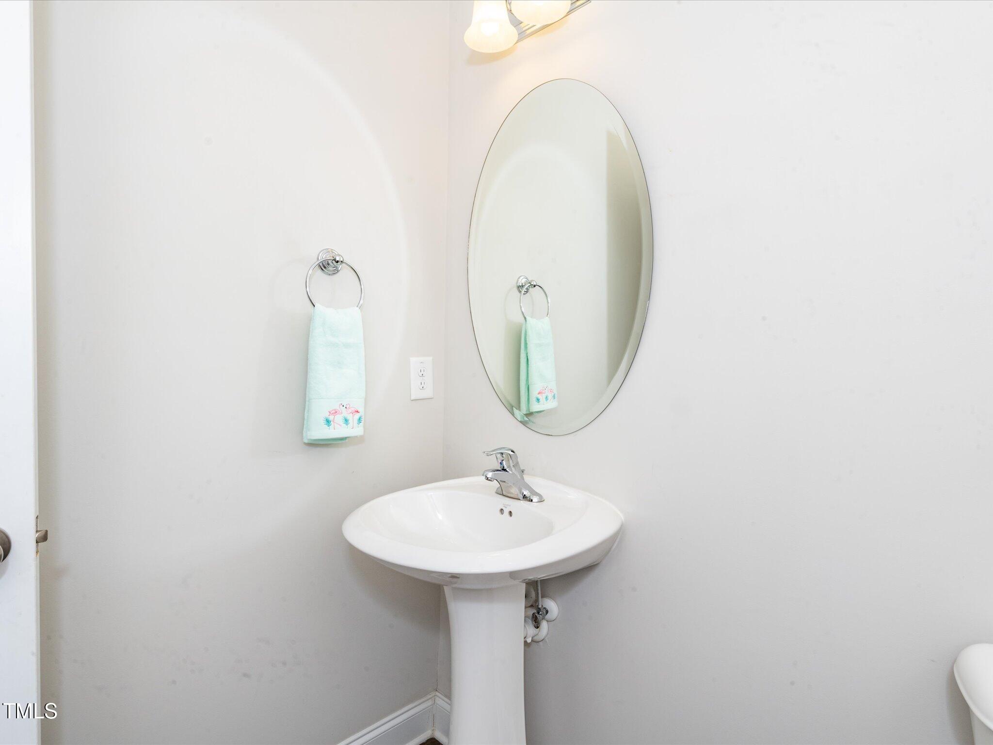 149 Wards Ridge Drive Cary, NC 27513 - Photo 5 of 33 05-DSC_0150