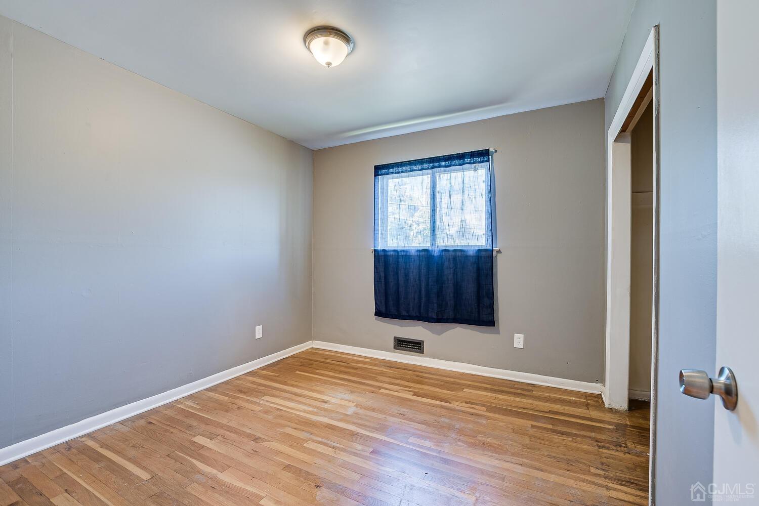 401 White Street Orange, NJ 07050 - Photo 23 of 28